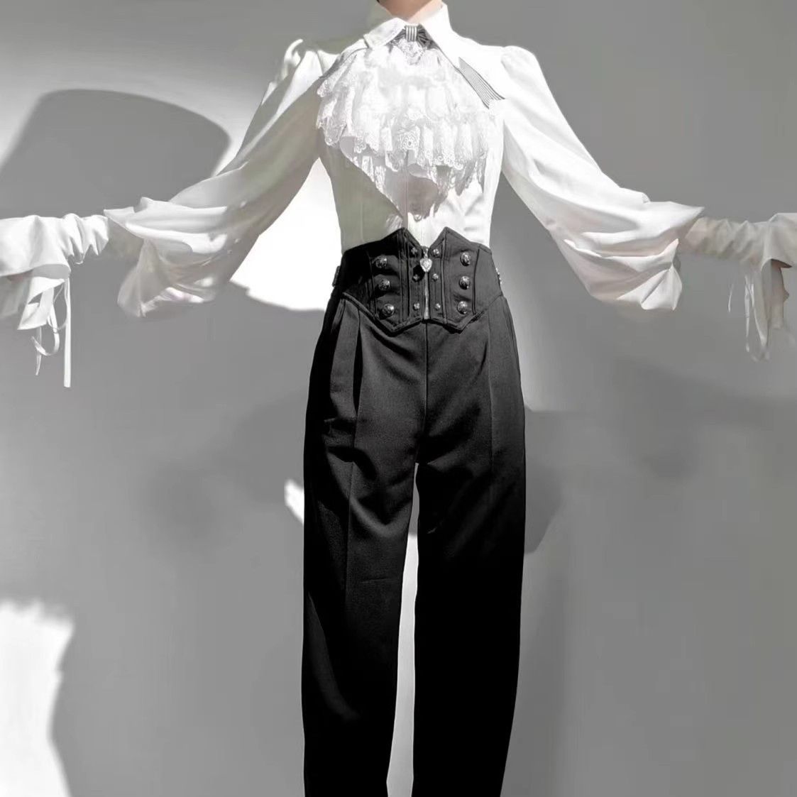 白哥特lolita内搭王子装中世纪