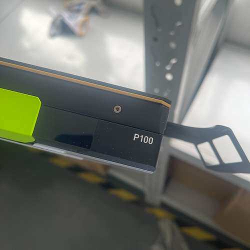 Tesla P100显卡缓存16G