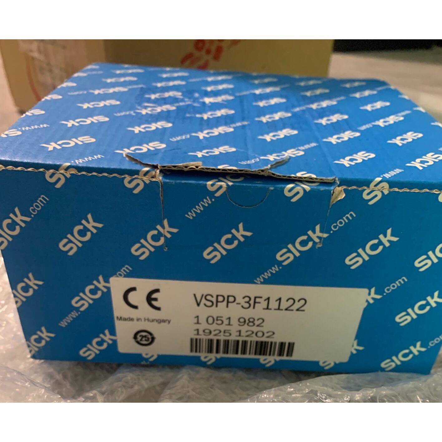 西克 VSPP-3F1122 1051982 1 051 9