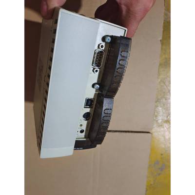 TSXP57454M拍摄一个