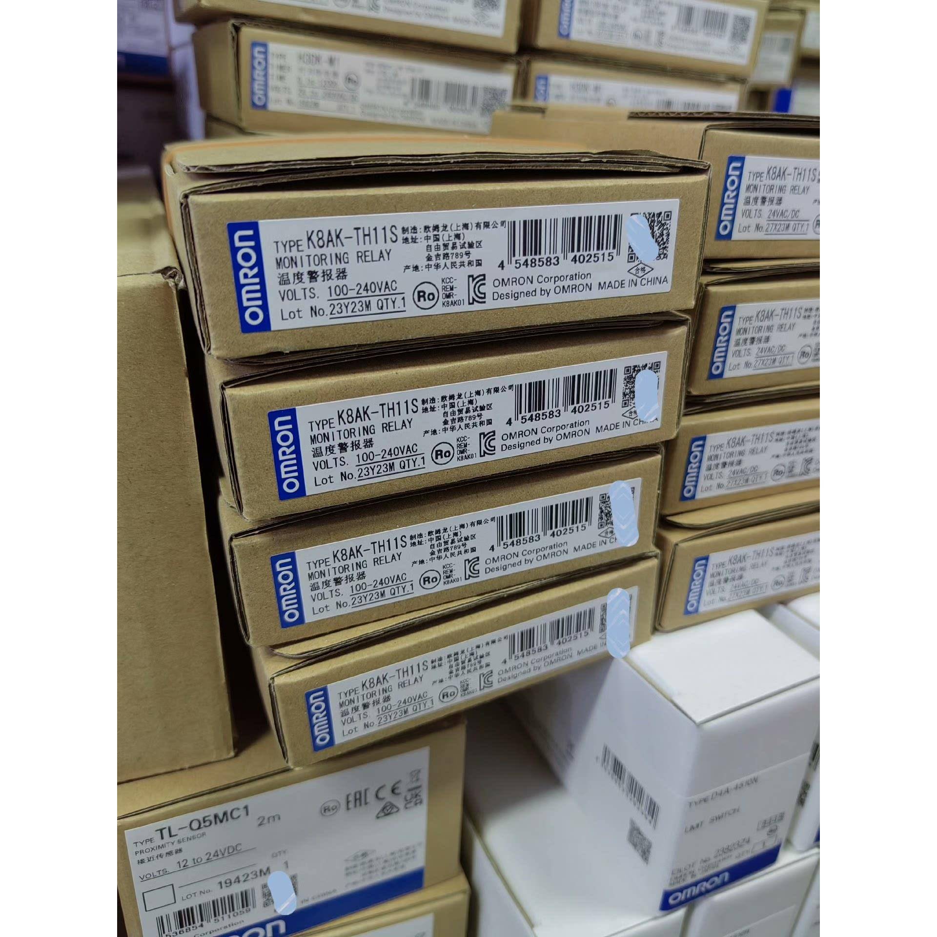 K8AK-TH11S 100-240VAC 240