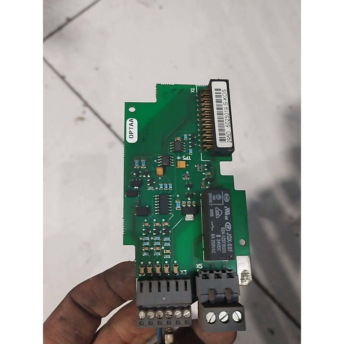伟肯变频器pg卡PC00295好