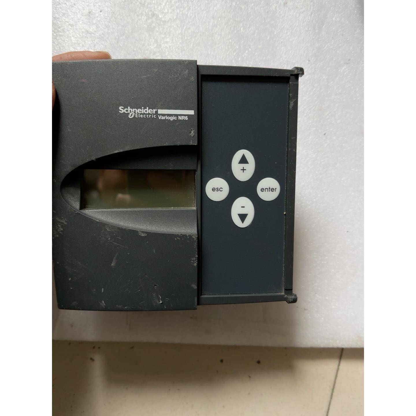 Varlogic NR6，外壳有破损，便宜，80，避