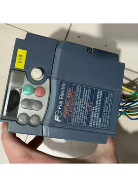 变频器 FRN0002C2S-4C，片，，