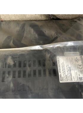 台达CP2000变频器 VFD110CP43B-21货物如图