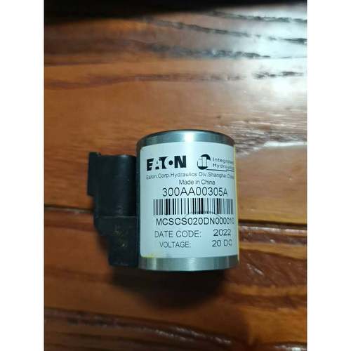 伊顿电磁阀线圈300AA00305A。，看上拍