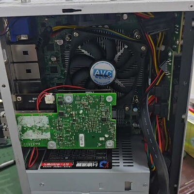 小主机，主板探路狮，i3-6100的cpu，8G内存，5