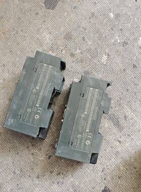 972-0AA01 货 不包 通电会亮绿色 只有一个