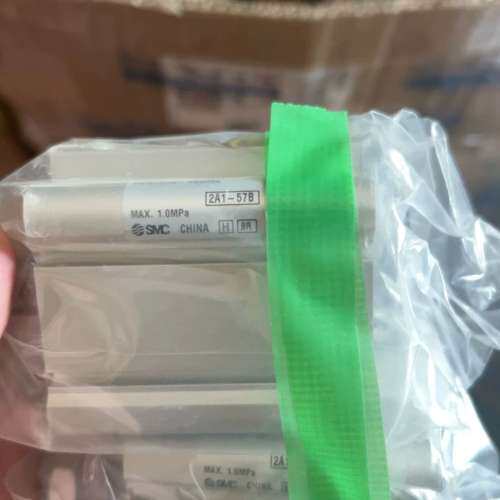 汽缸CDQ2B40-25DMZ，全新正品，来自中国工厂
