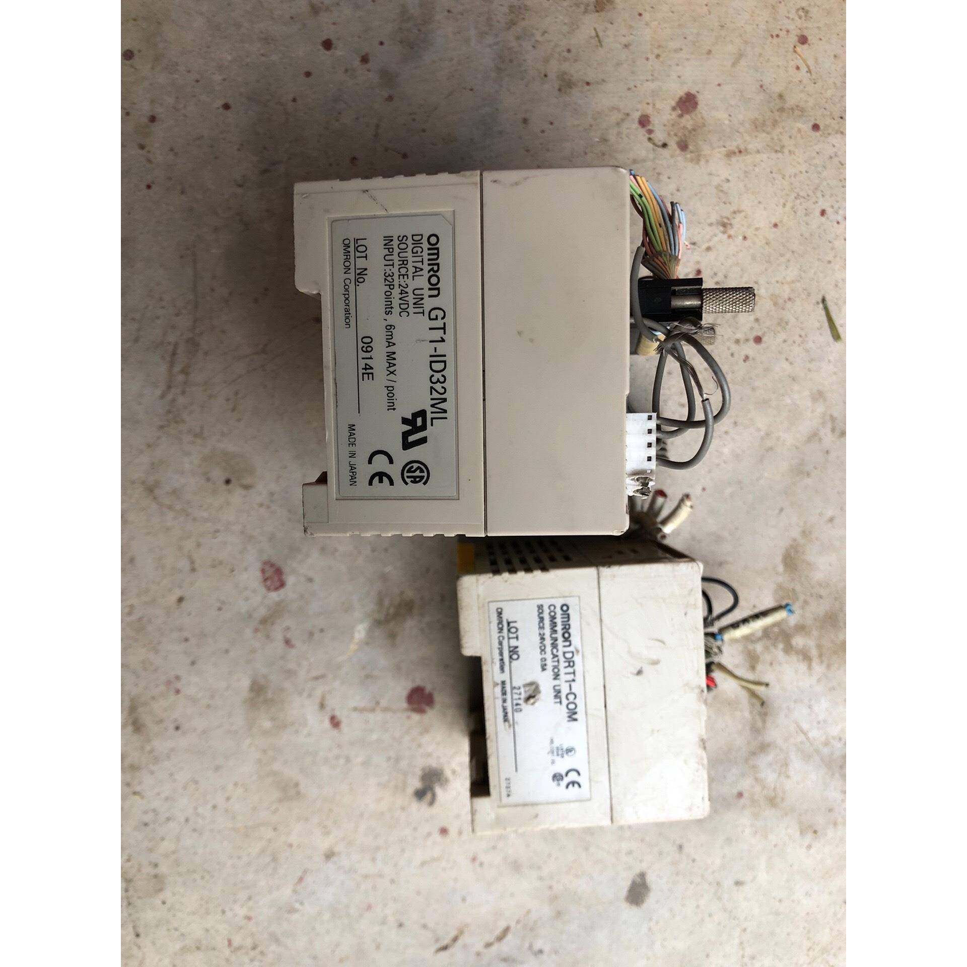 PLC GT1-ID32ML DRT1-COM