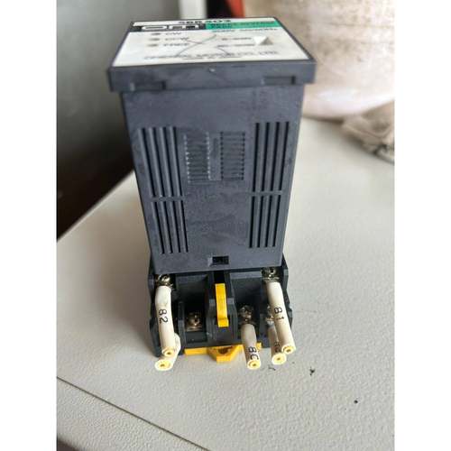 东方电机马达调速器 SBR502带底座，如图所示，的