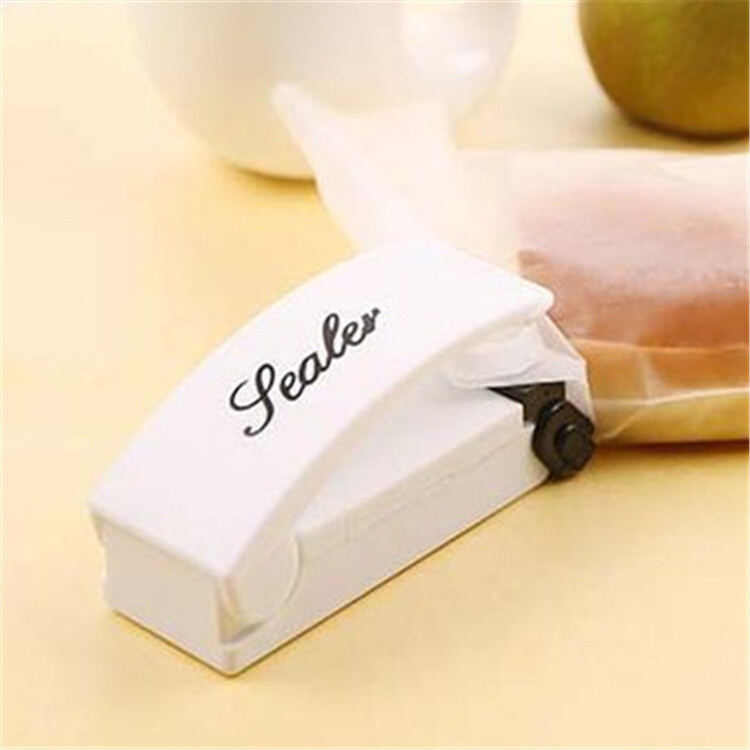 Mini Handle Bag Clip Food Vacuum Sealer Electronic Heat