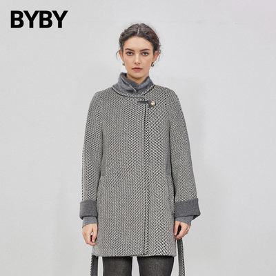 布衣布语老钱风立领毛呢外套