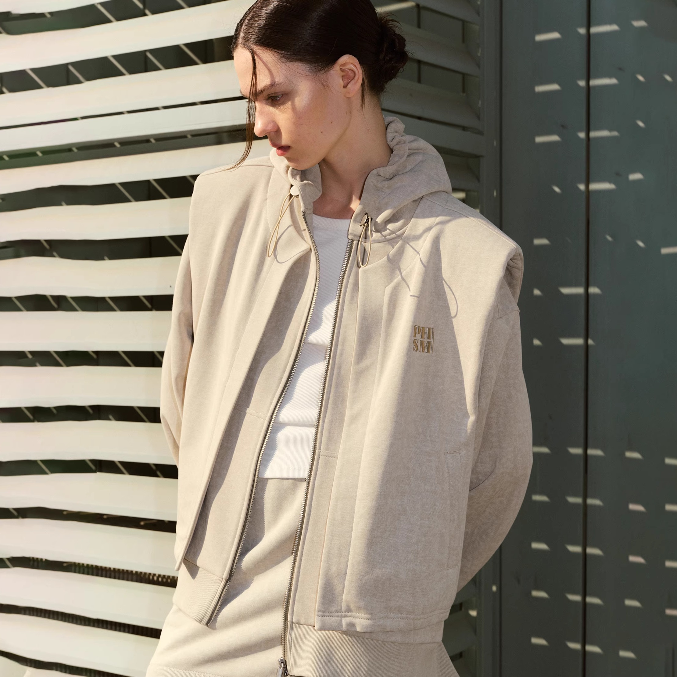 针织水洗连帽卫衣保暖时尚