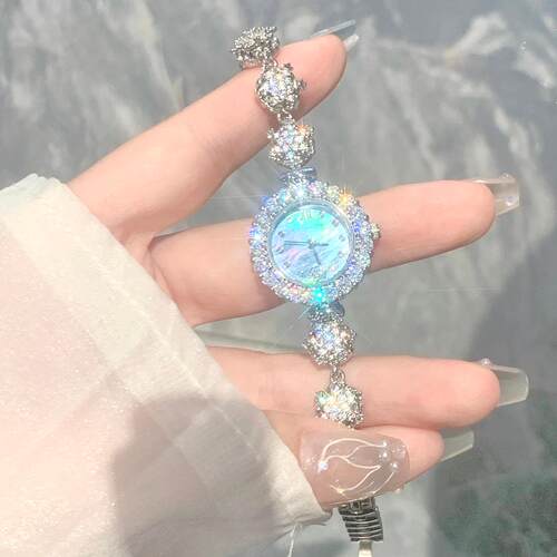 BCBG旋转雪花女神手表石英机芯满钻高中女学生活防水轻奢小众礼盒