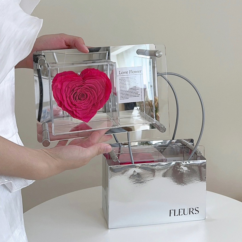 圣诞节礼物送女友永生花爱心笔盒摆件送妈妈闺蜜纪念生日表白礼物