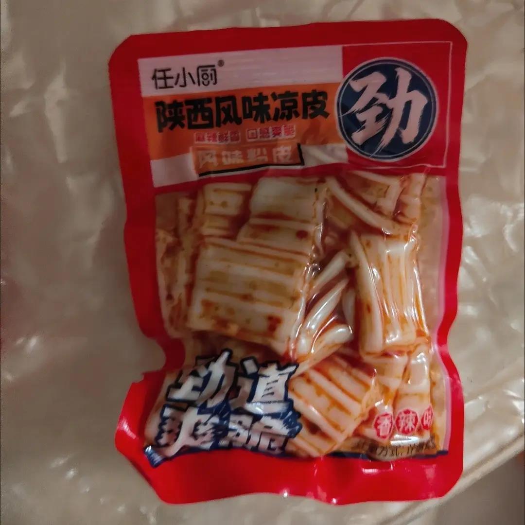陕西香辣凉皮独立包装脆爽麻辣零食休闲辣条小包装即食魔芋