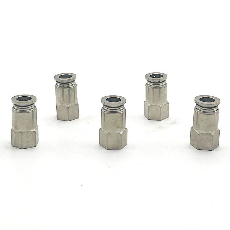 亚德客全金属内螺纹直通内牙接头BPCF4/6/8/10/12-M5-01-02-03-04