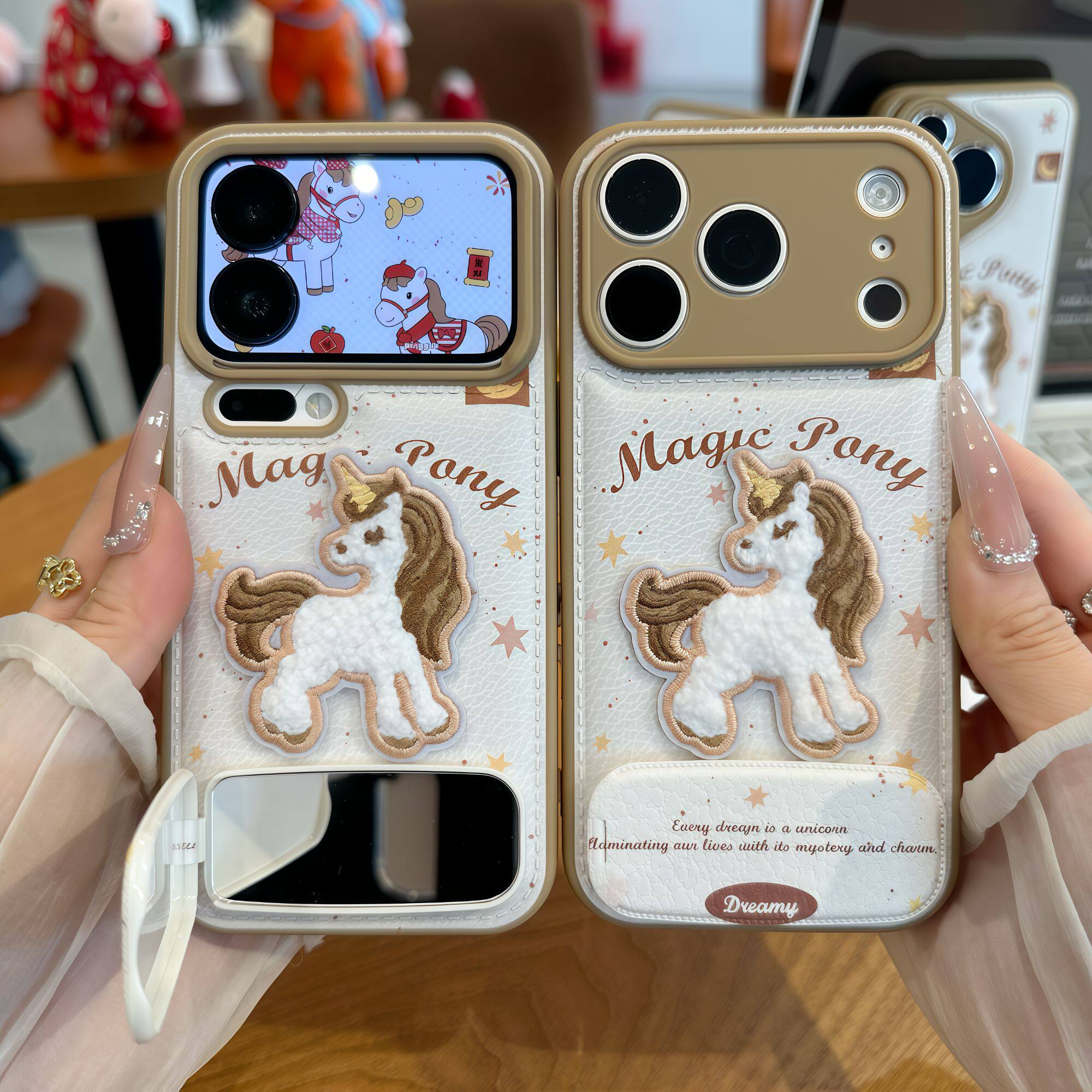 杏色小马适用苹果17promax手机壳16华为mate70新款镜面支架pura80糖果气垫软壳OPPOReno15/vivos50小米17pro