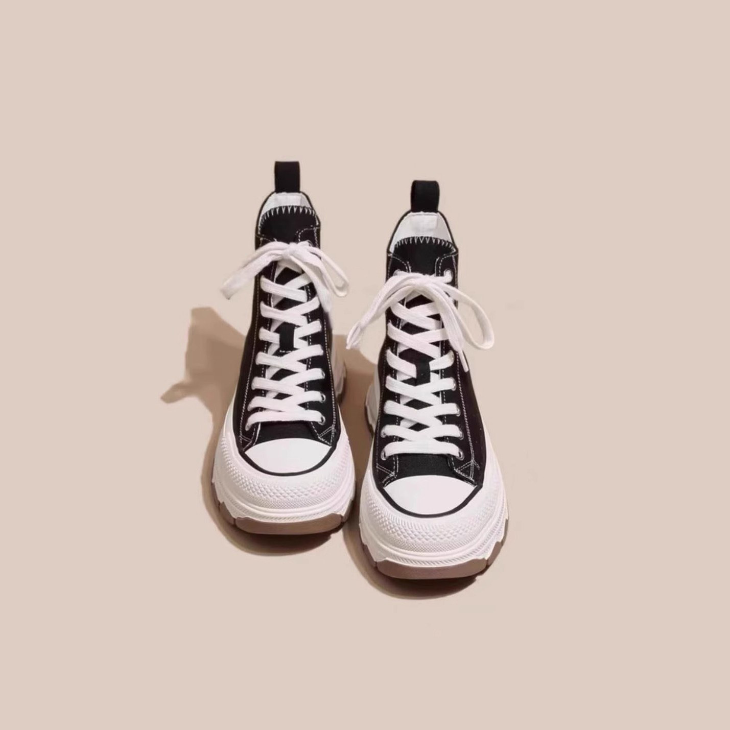 爆款高帮鞋女2025年新款