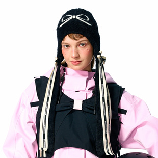 BCG×REV滑雪帽黑色蝴蝶结毛绒触感冷帽编绳飘带设计款纯色保暖