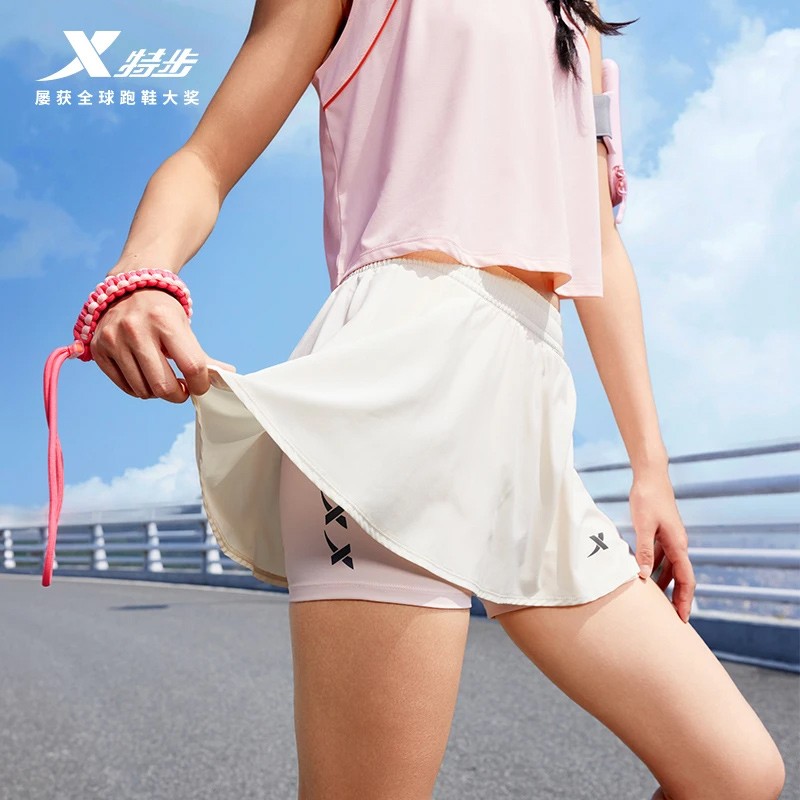 特步运动裙裤女2025夏季新款时尚百搭休闲半身短裙975228440351PB