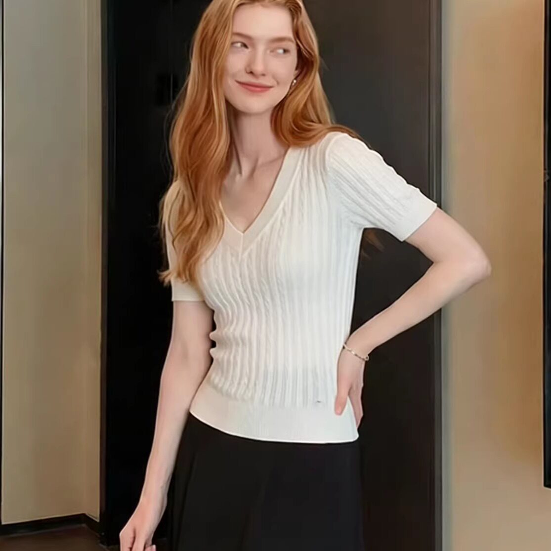 ASKYO设计感小众V领针织短袖女2026新款高级感黑色显瘦打底衫