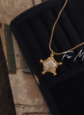 法式复古贝母贝壳星星吊坠项链金色五角星铜镀18k金轻奢颈链时尚