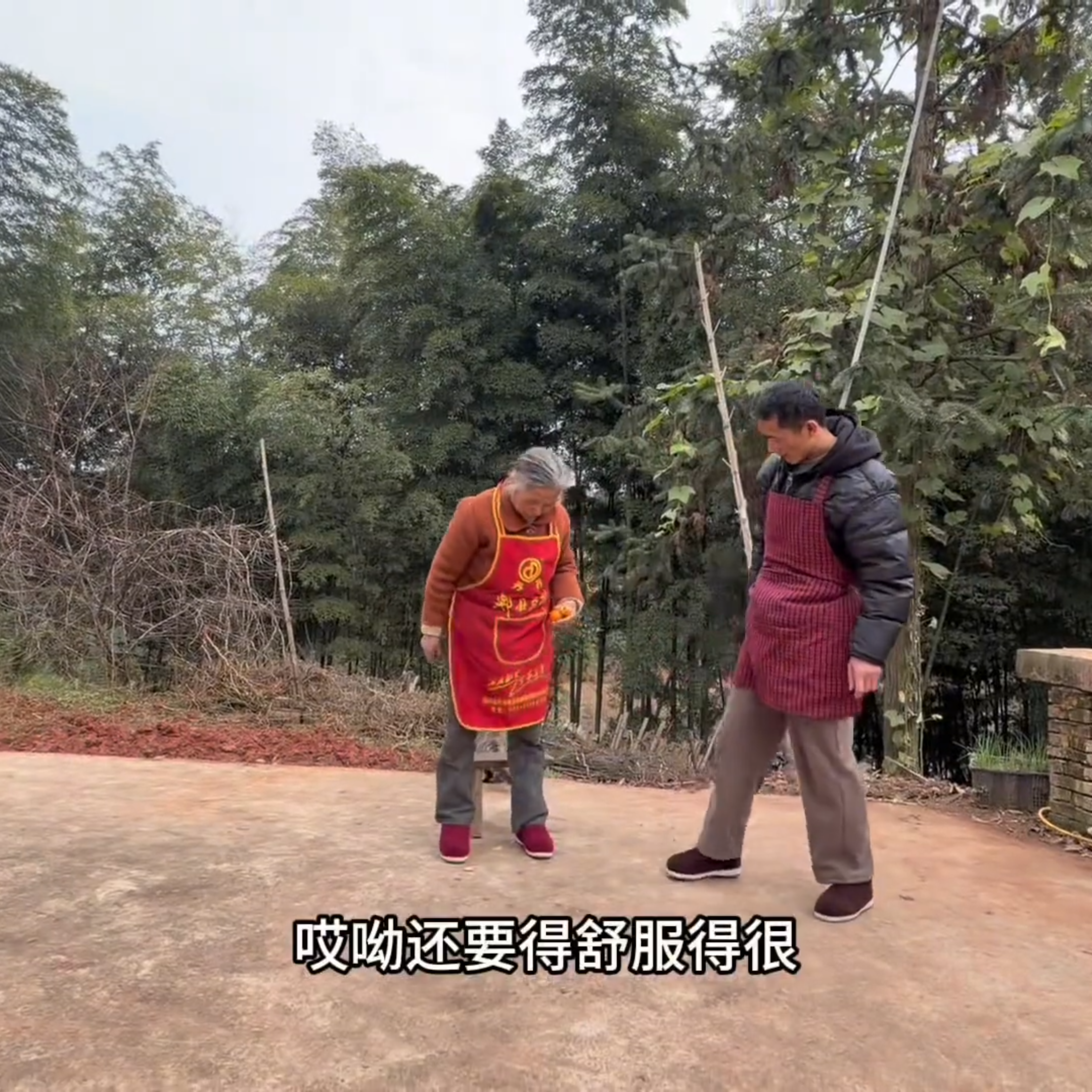 布鞋女冬加绒保暖鸡婆鞋防滑软底中老年妈妈棉鞋平底奶奶棉靴,女鞋,棉鞋,淘宝优惠券,粉丝福利购,淘宝优惠卷