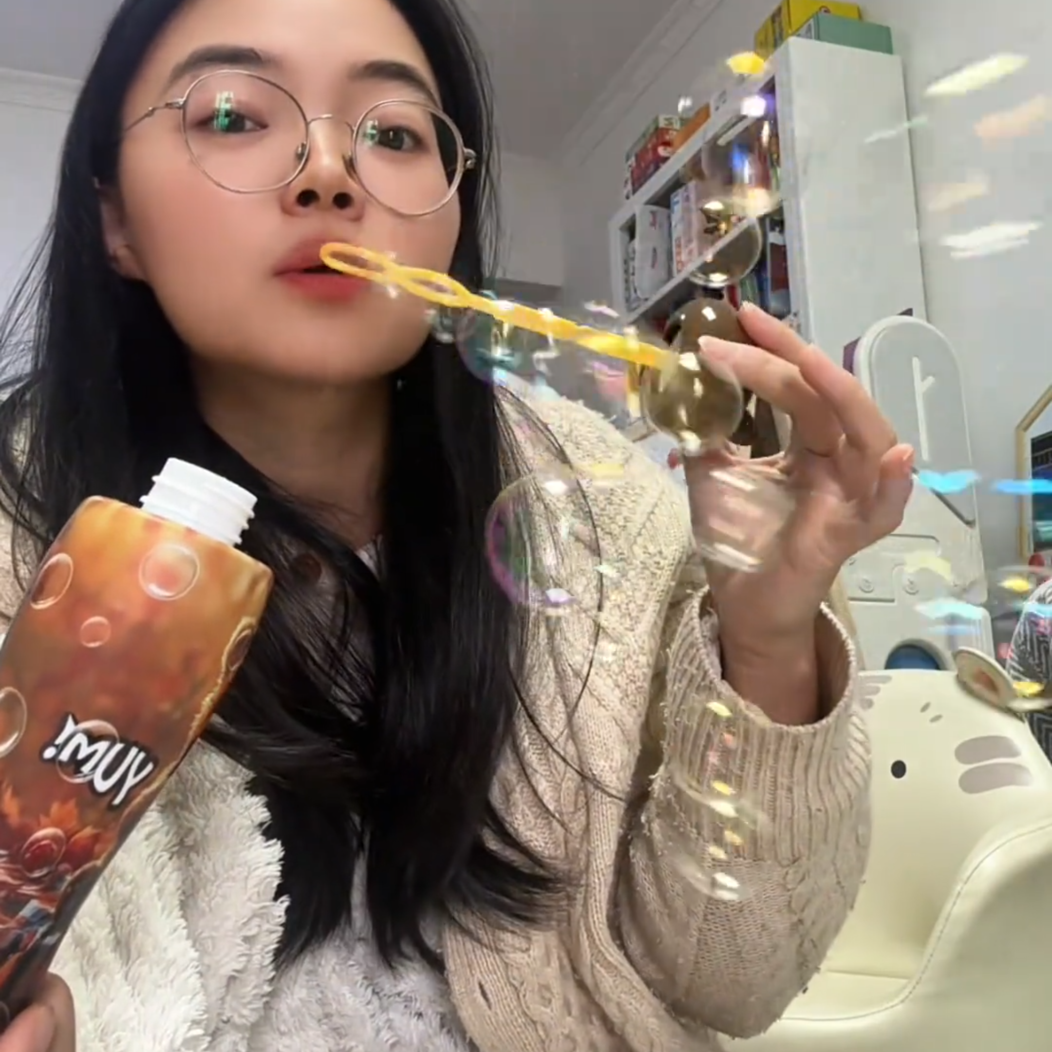 不洒泡泡水玩具原理网红爆款冰淇淋瓶儿童手持泡泡机户外夏日神器