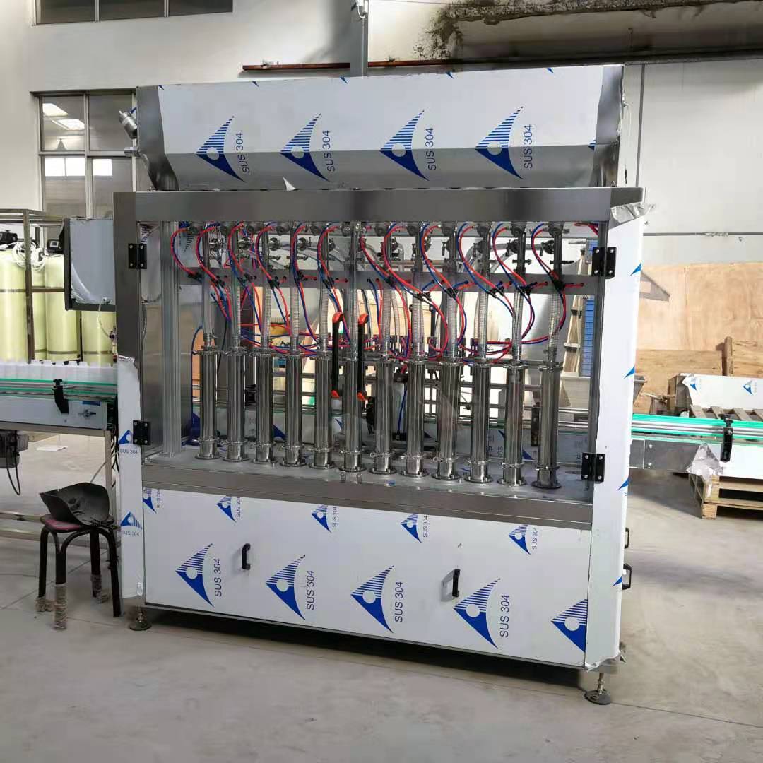 车用尿素防冻液灌装机 玻璃水液体肥料灌装机 全自动液体灌装机