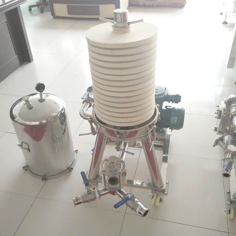 厂家供应硅藻土过滤器红酒过滤器白酒过滤机饮料过滤一体机罐