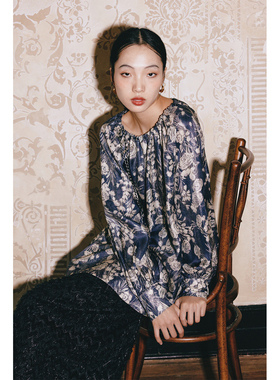 YUANYE园野 原创秋冬新中式桑蚕丝蓝色玫瑰印花流苏抽绳A字衬衫