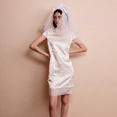 YUANYE园野 白色新中式醋酸蝴蝶结立领短袖复古旗袍轻礼服连衣裙