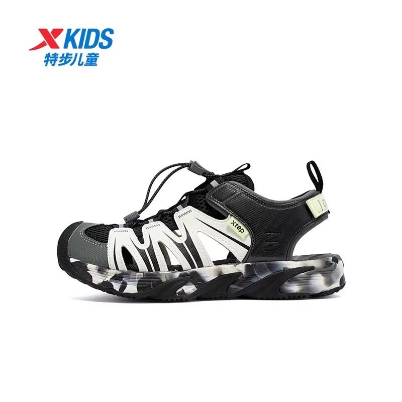 特步男童凉拖鞋2025夏季新款儿童网面透气户外沙滩鞋675315504003