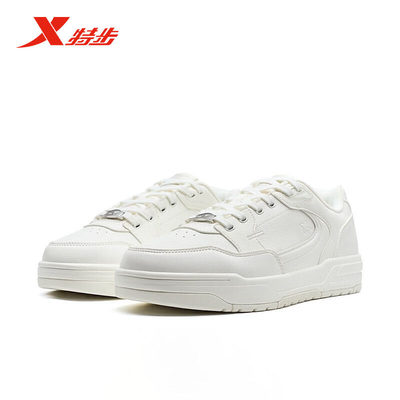 特步男子创新小板2026春季新款