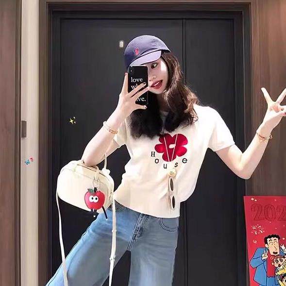 韩版字母花朵刺绣短袖针织T恤女夏季新款修身显瘦小个子圆领上衣
