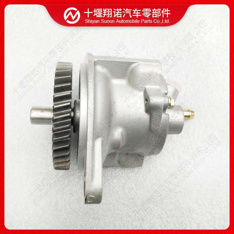 康明斯发动机配件真空泵3914009