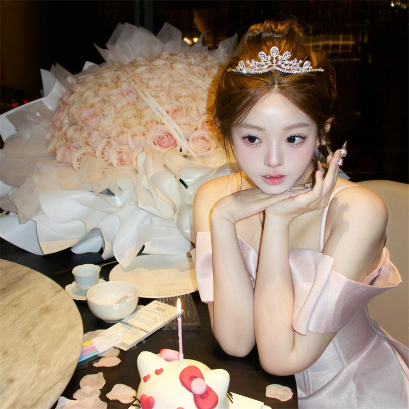 爆闪公主水晶皇冠高级感