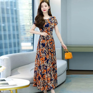 百搭短袖 连衣裙女2024年时尚 圆领气质沙滩长裙 新款 波西米亚风夏季