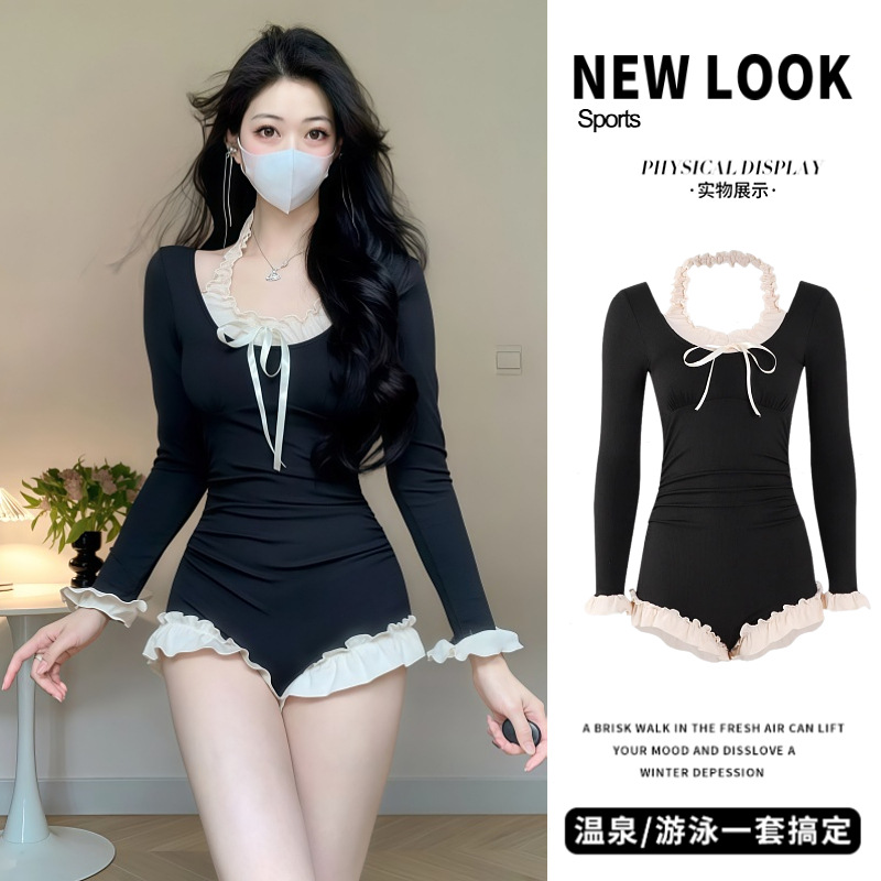 泳衣女连体2025新款黑色长袖带胸垫保守显瘦遮肚子学生度假泡温泉