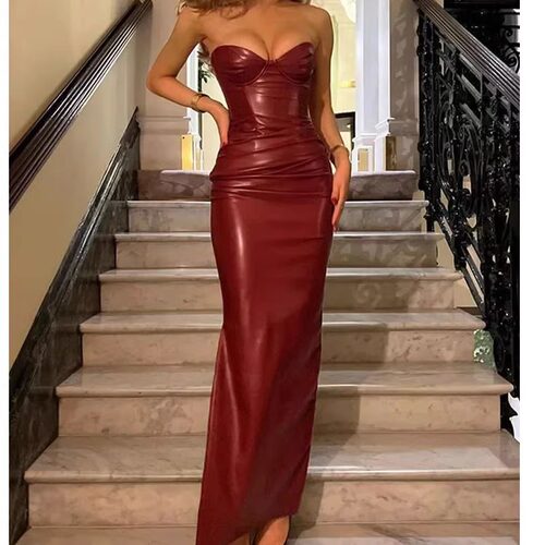 Sexy strapless tight patent leather dress 抹胸紧身漆皮连衣裙