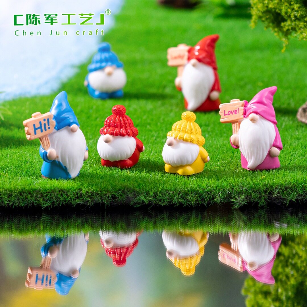 薄利多销跨境新品可爱举牌小矮人公仔园艺造景装饰品配件微景观小
