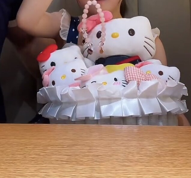 少女心可爱HelloKitty毛绒玩偶花束情人节生日礼物送女生闺蜜浪漫