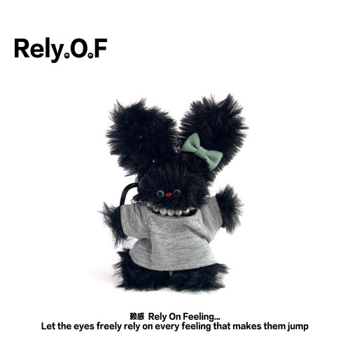 Rely.O.F乌黑小兔扭扭棒毛绒挂件