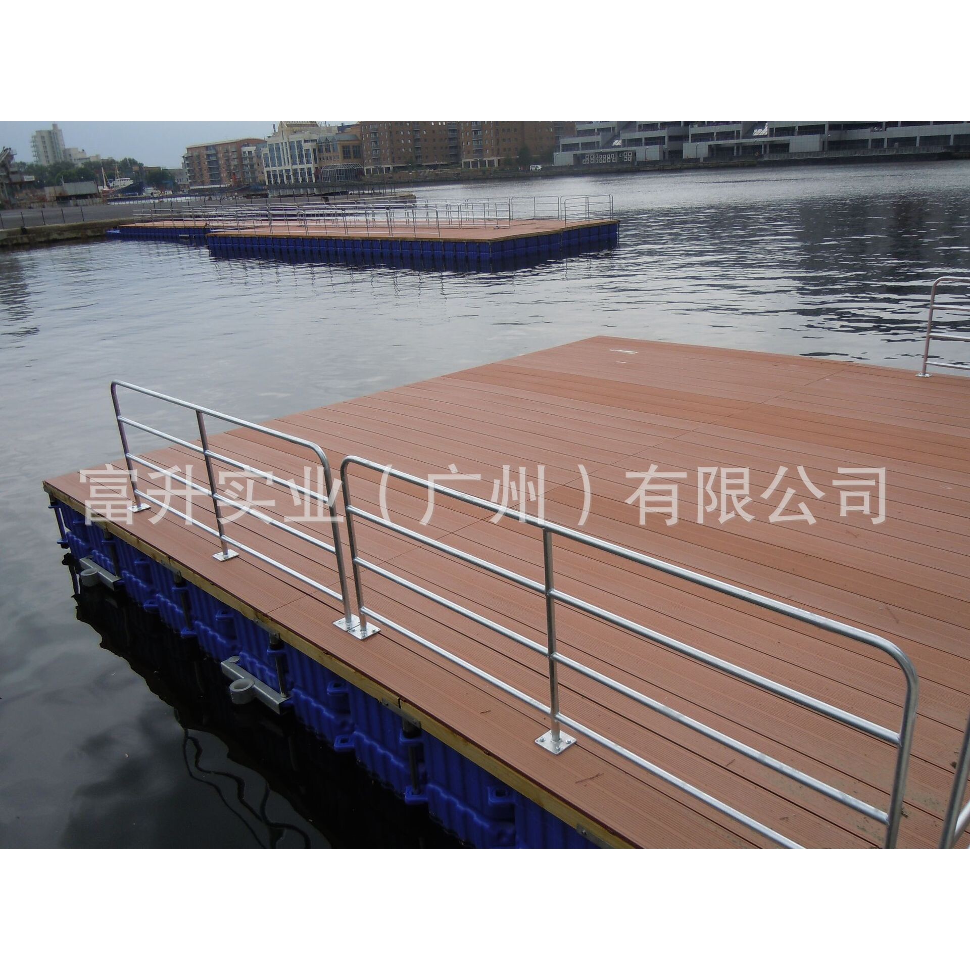 出租文化艺术表演水上舞台烟花汇演音乐可拆卸塑料浮筒平台