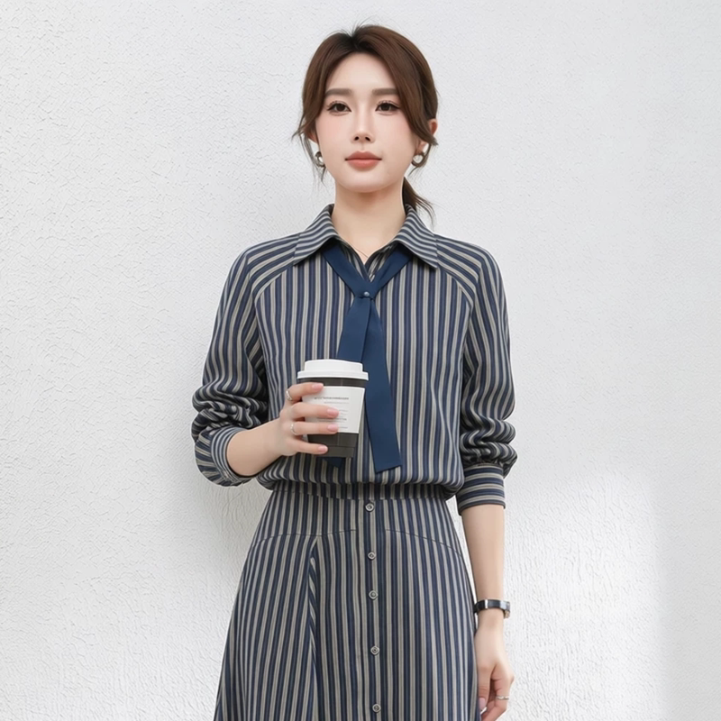 纯棉宽松休闲蝙蝠袖条纹领结衬衫