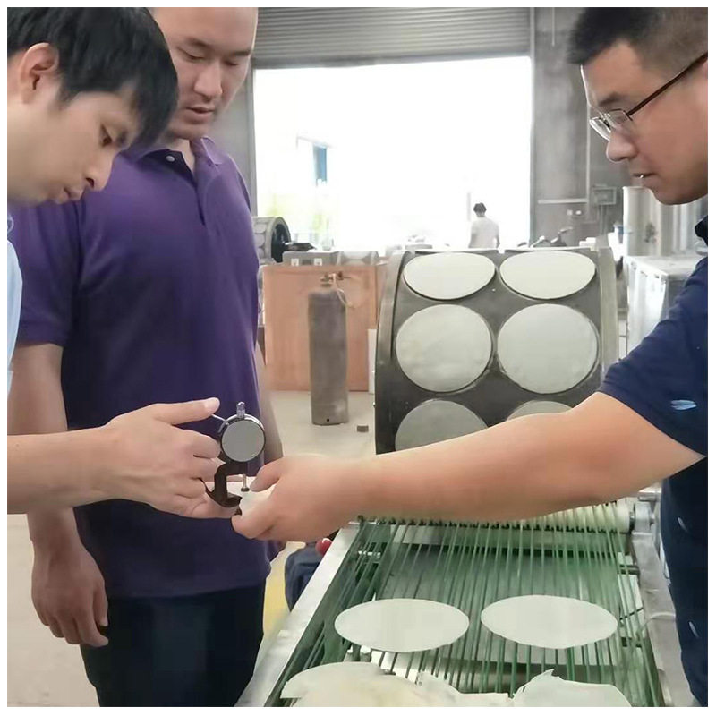 小型全自动春卷皮机 全自动蔬菜饼机 自动成型春饼机厂家现货