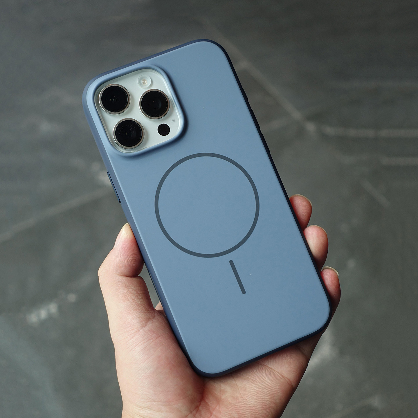 磨砂彩盾细圈强磁吸肤感全包手机壳AI相机按键适用iPhone16promax黑灰17Air新15高级感商务奢华软硅胶边防摔