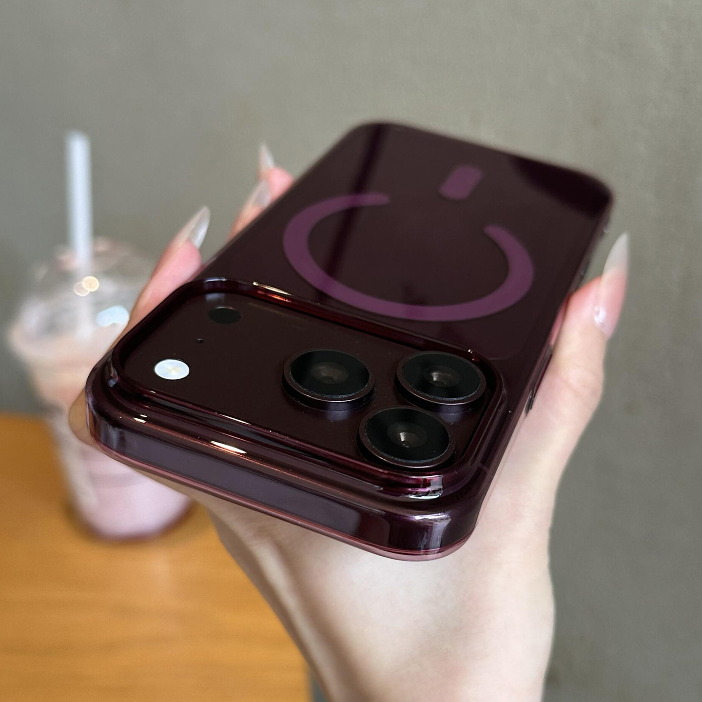 超火勃艮第酒红色苹果18promax现货冰晶透明磁吸适用iPhone17Pro裸机感16/15超薄全包1432大孔不会发黄plus硬